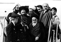 راز غیبت آیت‌الله خامنه‌ای هنگام سخنرانی امام خمینی (ره) چه بود؟+ تصاویر