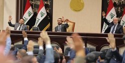 لحظه تصویب طرح اخراج نیروهای آمریکایی در پارلمان عراق