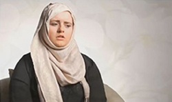صحبت های قابل تامل خانم بریتانیایی از حقیقت شهادت حضرت زهرا (س) + فیلم