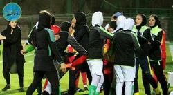 زد و خورد شدید در لیگ برتر فوتبال بانوان+عکس