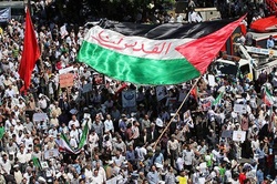 چرا ایرانی ها از حق مردم فلسطین دفاع می کنند؟ + فیلم