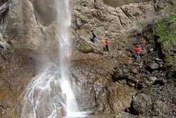 گردشگری مجازی، آبشاری در ۲۰ کیلومتری پایتخت