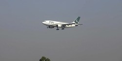 وضعیت مناطق مسکونی پاکستان پس از سقوط هواپیما + فیلم و جزییات