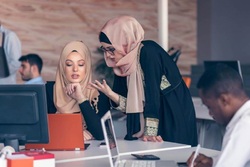 10 راهکار برای موفقیت شغلی یک بانوی باحجاب