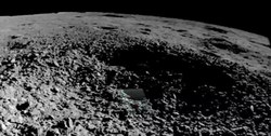 ناسا خاک و سنگ ماه را خریداری می‌کند