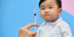 زنان باردار و بچه ها نباید واکسن کرونا بزنند