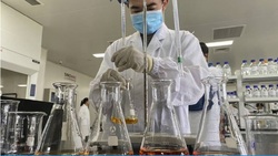 آمادگی چین برای توزیع جهانی واکسن کرونا تا ۳ ماه آینده
