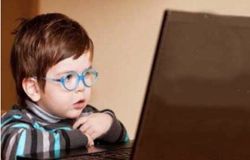 والدین برای امنیت فرزندان در فضای مجازی چگونه رفتار کنند؟