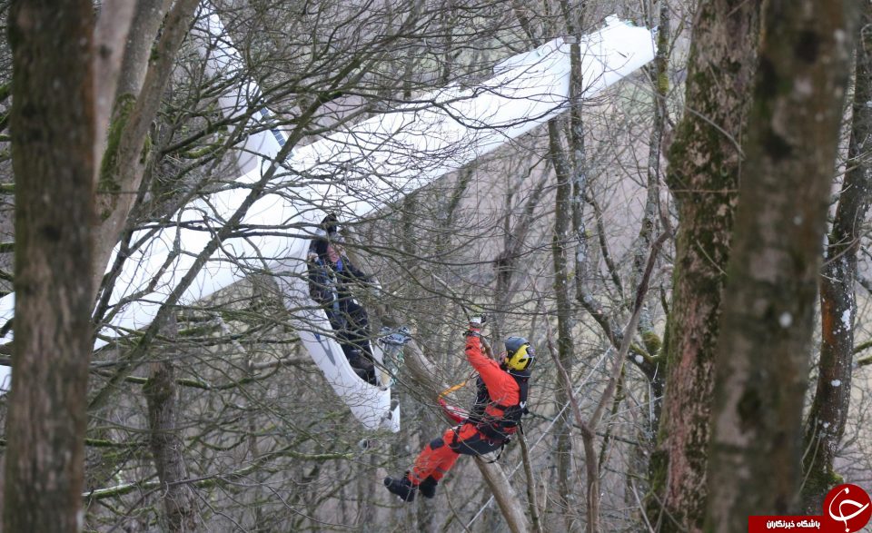 آویزان ماندن خلبان گلایدر در ارتفاع! +تصاویر