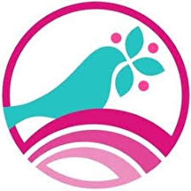 رهبر انقلاب: زنها حدّاقل مالک پنجاه درصد این انقلابند +عکس نوشته