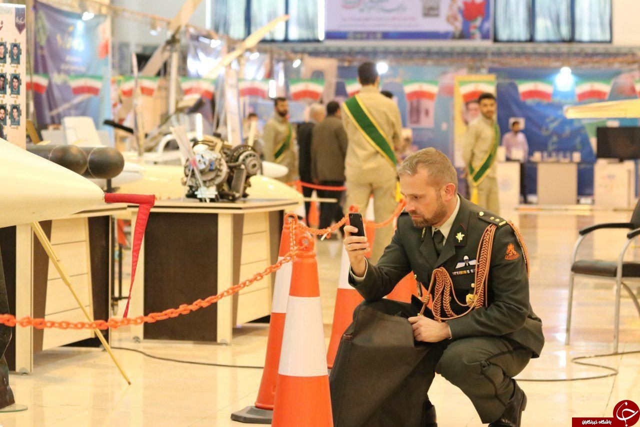 سلفی خارجی ها با دستاوردهای نظامی ایران +تصاویر