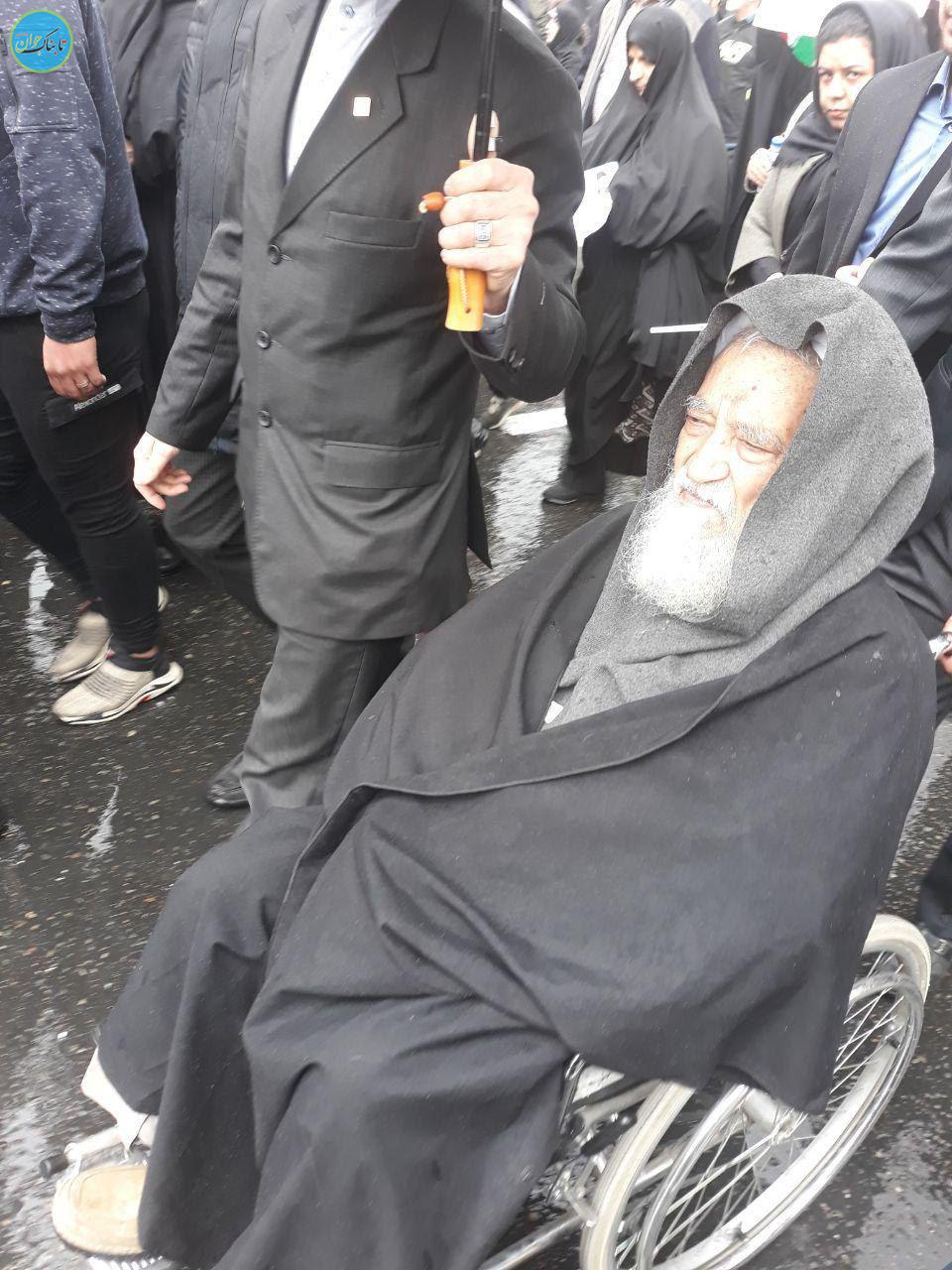 چهره ها و شخصیت ها در راهپیمایی امروز+ تصاویر