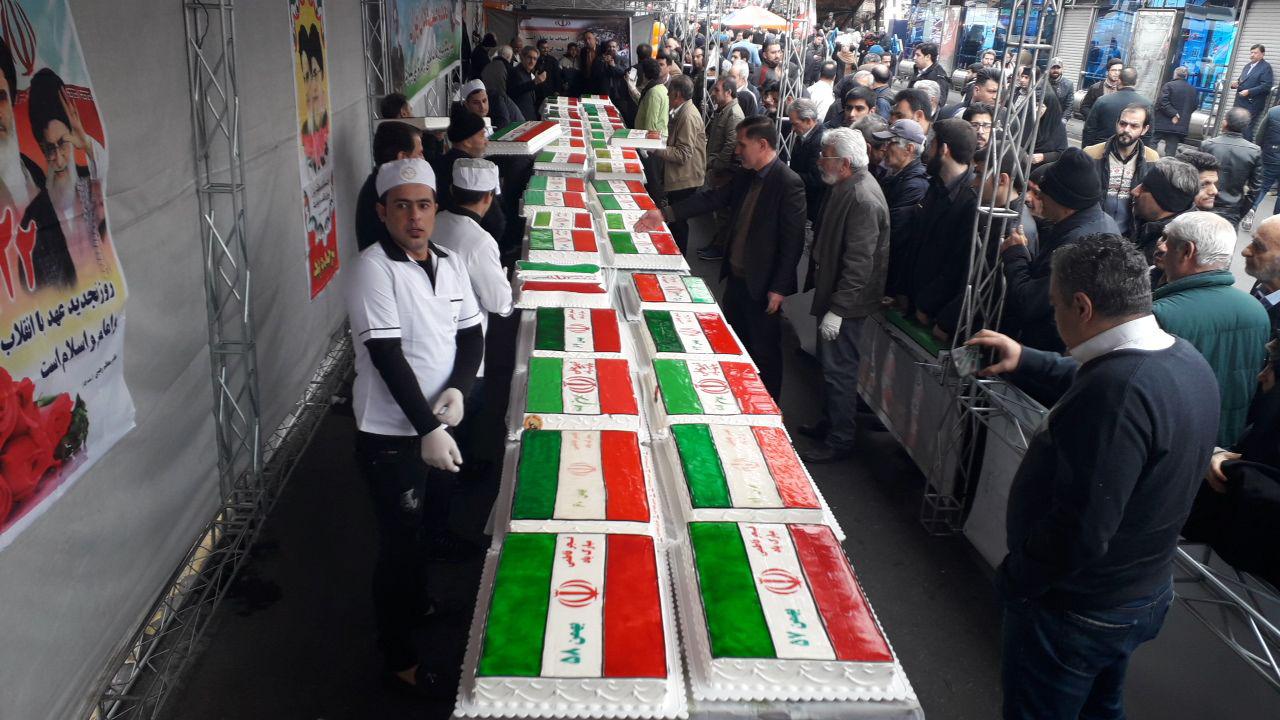 حاشیه های جالب و دیدنی راهپیمایی ۲۲ بهمن ۹۷ +تصاویر حاشیه های جالب و دیدنی راهپیمایی ۲۲ بهمن ۹۷ +تصاویر