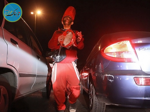 غم‌هایمان را دور می‌ریزیم تا مردم را شاد کنیم