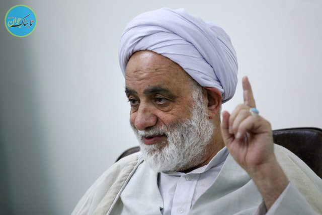 دروغی که حجت‌الاسلام قرائتی در ایام عید آن را جایز می‌داند! /فیلم