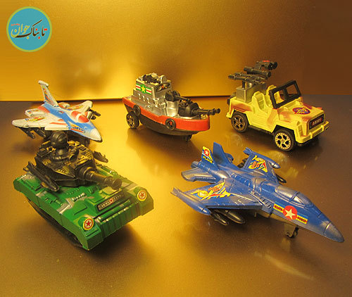 پخش شیرینی استعفای ظریف در مجلس!