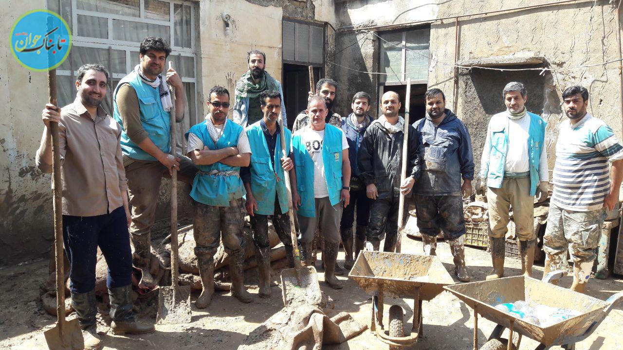 روایت خادمین راهنمای زائر اربعین از جهیزیه ای که سیل برد