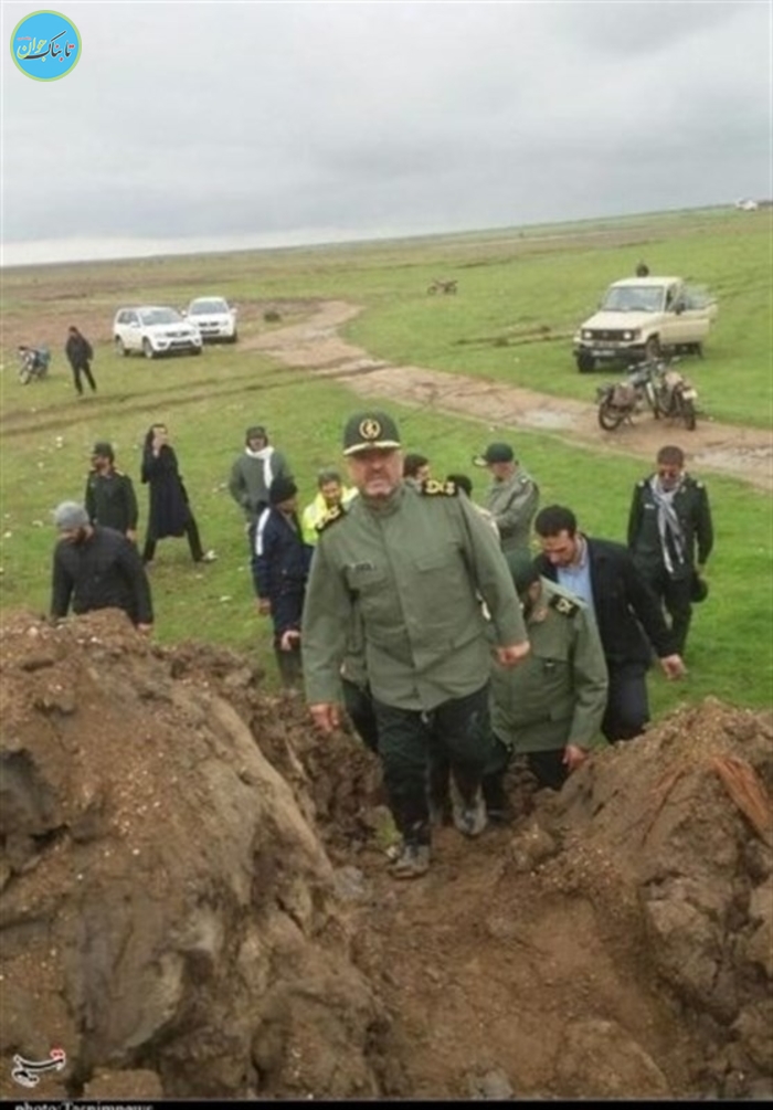 سیل استان ها و حضور مسئولین/دیدن بحران از دریچه دیگر