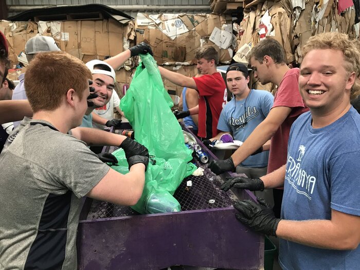 کارهای داوطلبانه