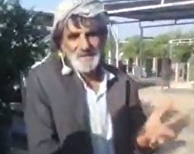 حرف زدن پیرمرد آبادانی به زبان انگلیسی و لهجه‌های مختلف + فیلم