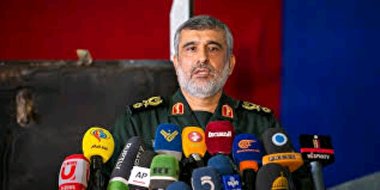 توئیت عطا الله مهاجرانی درباره توضیحات سردار حاجی زاده