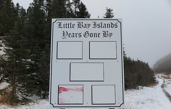 جزیره‌ای که ۲ نفر ساکن دارد