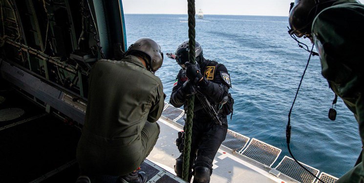 اجرای عملیات آزادسازی کشتی ربوده‌شده در رزمایش دریایی ایران، روسیه و چین