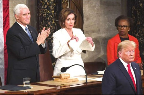 پاره کردن سخنرانی ترامپ