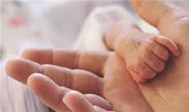 فرزند متولد شده از مادر مبتلا به کرونا، سالم است