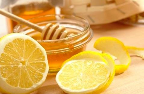 عسل و لیمو برای درمان گلودرد سرماخوردگی