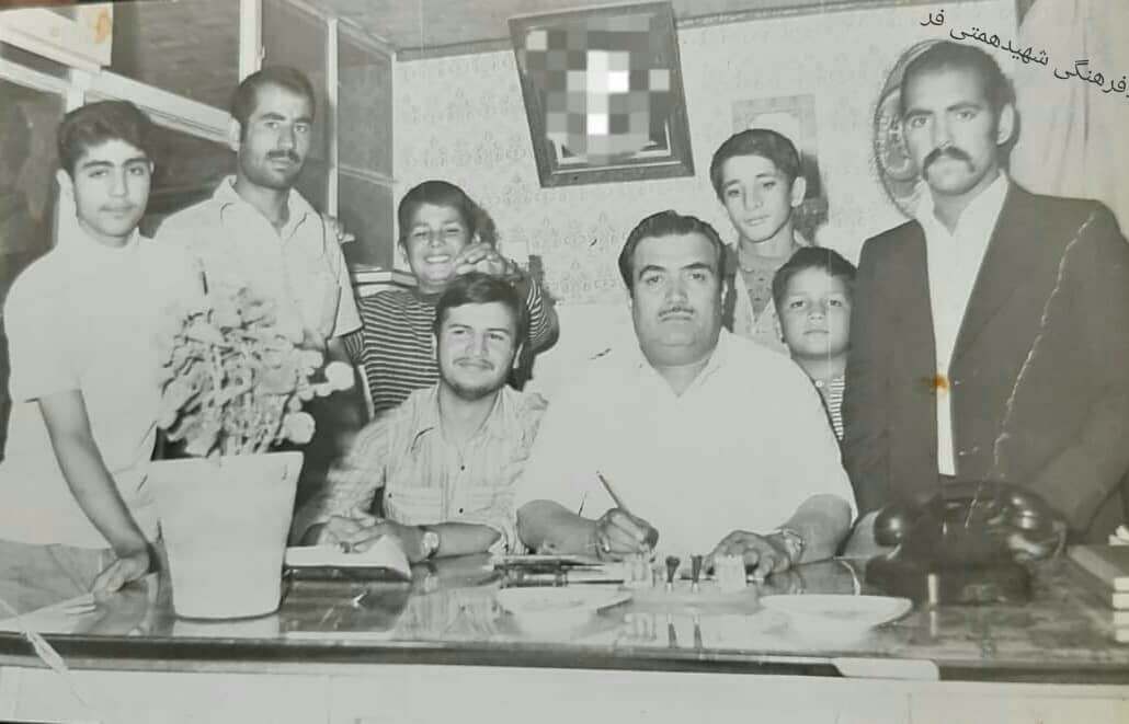 عکس دیده نشده از دوران دبیرستان شهید حاج فاسم سلیمانی