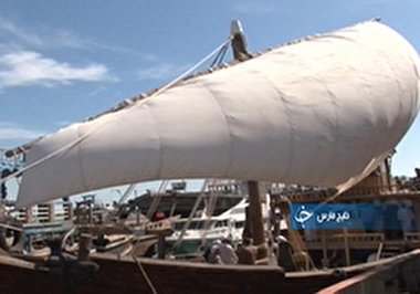 حرکت یک لنج بادبادنی پس از ۵۰ سال + فیلم