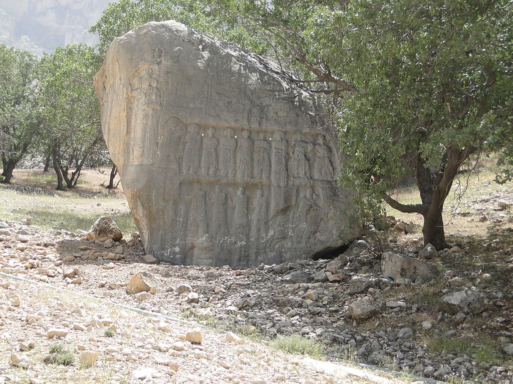 سفر به گردنه سرو‌های کوچک؛ تنگه‌ای دیدنی و تاریخی