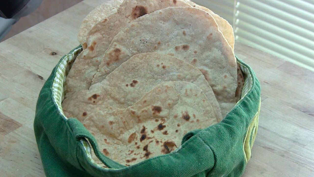 طرز تهیه نان لواش در خانه