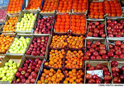 توزیع میوه شب عید در همه میوه‌فروشی‌های دارای پروانه کسب