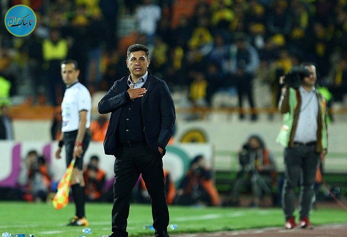 قلعه‌نویی: به من فحش بدهید، اما به همدیگر سنگ نزنید!