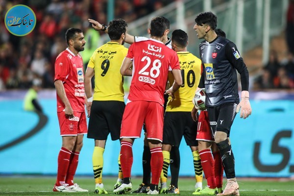 زنان باید در چنین محیط جهنمی حضور یابند؟