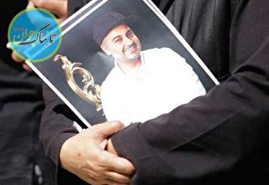 اشتباه عجیبی که در مراسم ختم بهنام صفوی رخ داد +فیلم