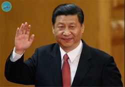 سقوط رئیس جمهور چین از روی استیج