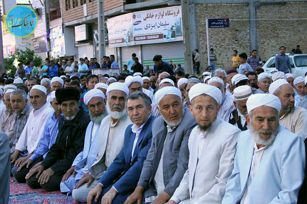 طولانی‌ترین سفره افطاری ایران در آق‌قلا