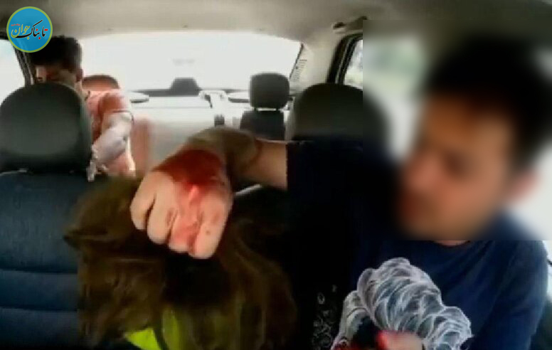 وقتی راننده قصد بریدن سر مسافر را مقابل سرنشینان می‌کند! + تصاویر