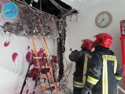 نجات ۳۰ مسافر در پی آتش‌سوزی یک مجتمع اقامتی در شهر مشهد