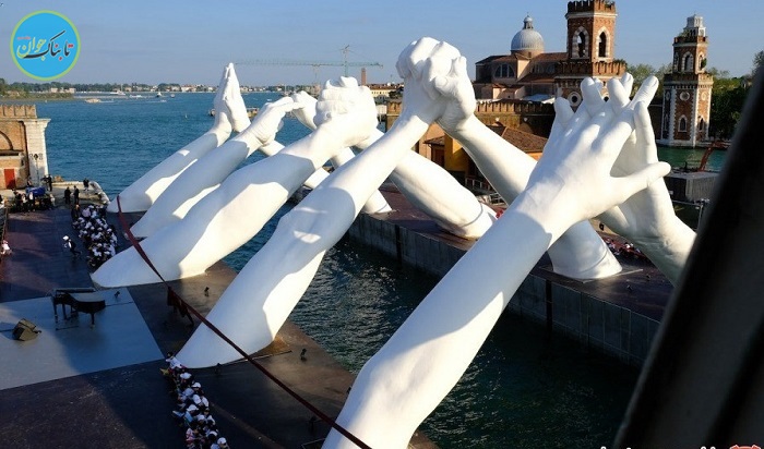 ساخت یک پل با شش جفت دست !