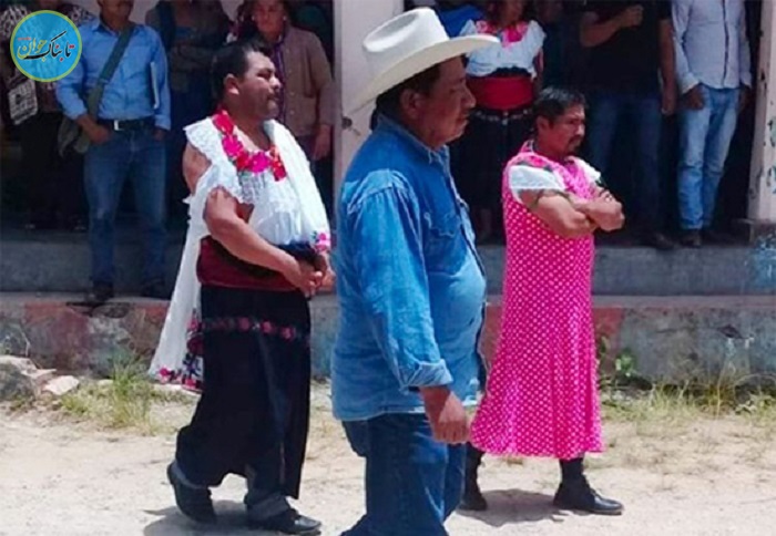 مکزیکی‌ها به شهردارشان لباس زنانه پوشاندند!