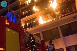 آتش سوزی ساختمان 10 طبقه در فرانسه