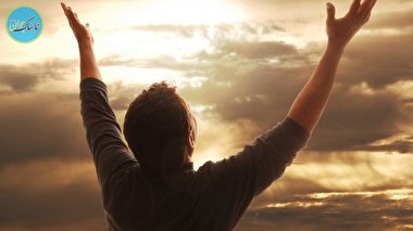 دعا برای یک غریب را در غروب عرفه فراموش نکنیم + فیلم