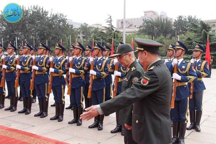 احترام نظامی چینی‌ها به سرلشکر باقری