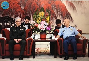 دیدار سرلشکر باقری با ژنرال شو چیلیانک/ تصویری از احترام نظامی چینی‌ها