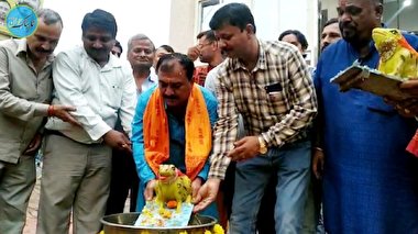 مراسم عجیب طلاق قورباغه ها برای قطع شدن باران!