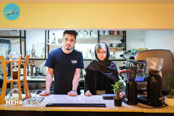 کافه افغانستانی‌ها در قلب تهران